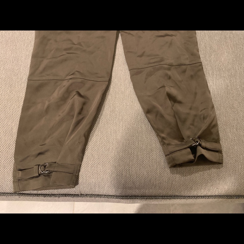 Theory silky tapered olive pants - Picture 6 of 6